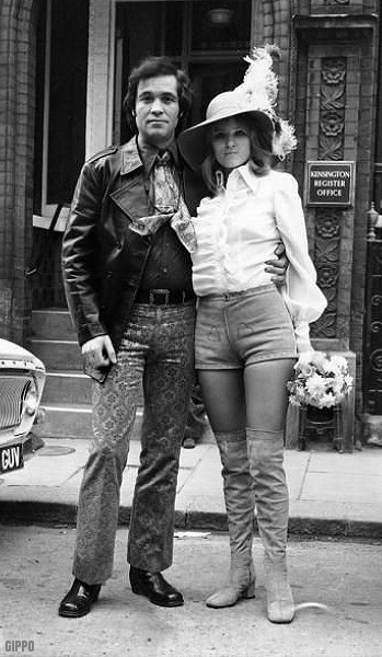 hot-pants bride 1970
