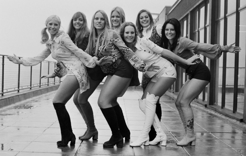 young dance group 1971